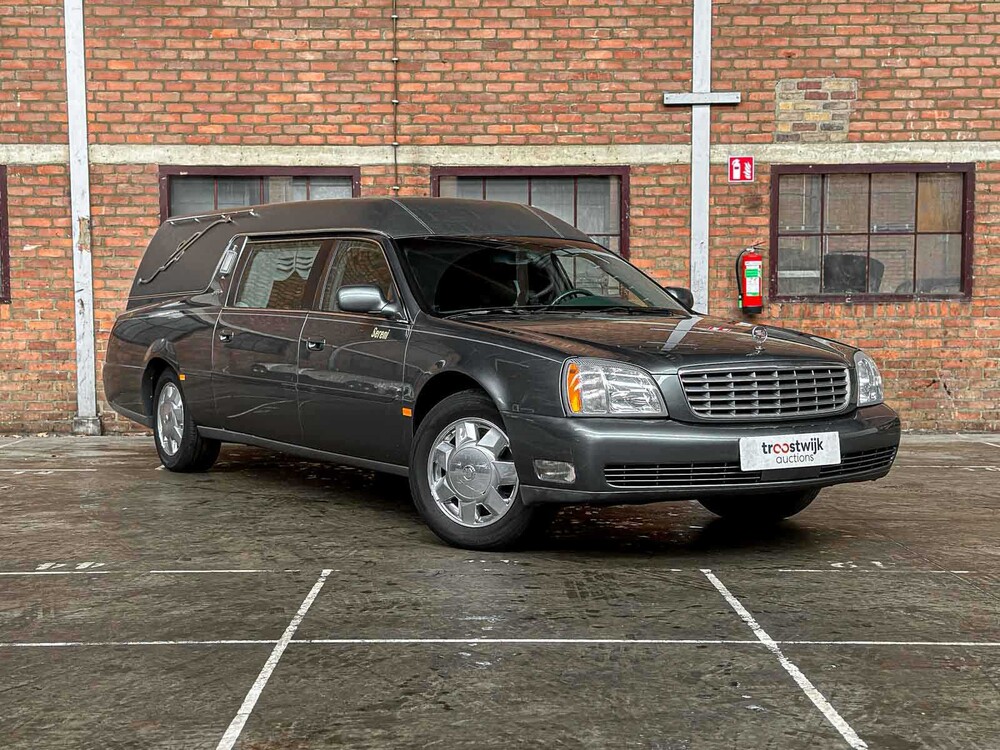 Cadillac DeVille Miller Meteor Leichenwagen 4,6 V8 279 PS 2005 Leichenwagen
