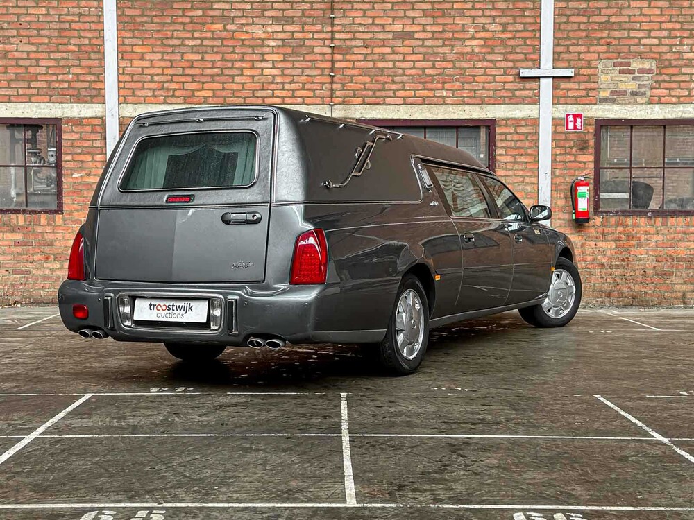Cadillac DeVille Miller Meteor Leichenwagen 4,6 V8 279 PS 2005 Leichenwagen