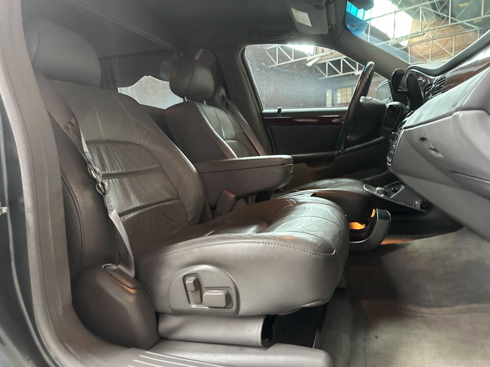 Cadillac DeVille Miller Meteor Leichenwagen 4,6 V8 279 PS 2005 Leichenwagen