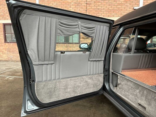 Cadillac DeVille Miller Meteor Leichenwagen 4,6 V8 279 PS 2005 Leichenwagen