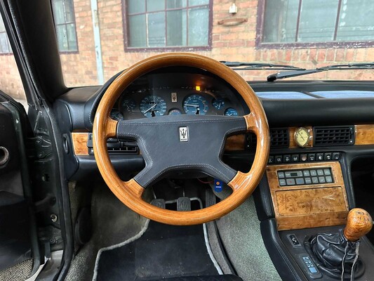 Maserati 424 245pk 1990, SJ-ZH-13