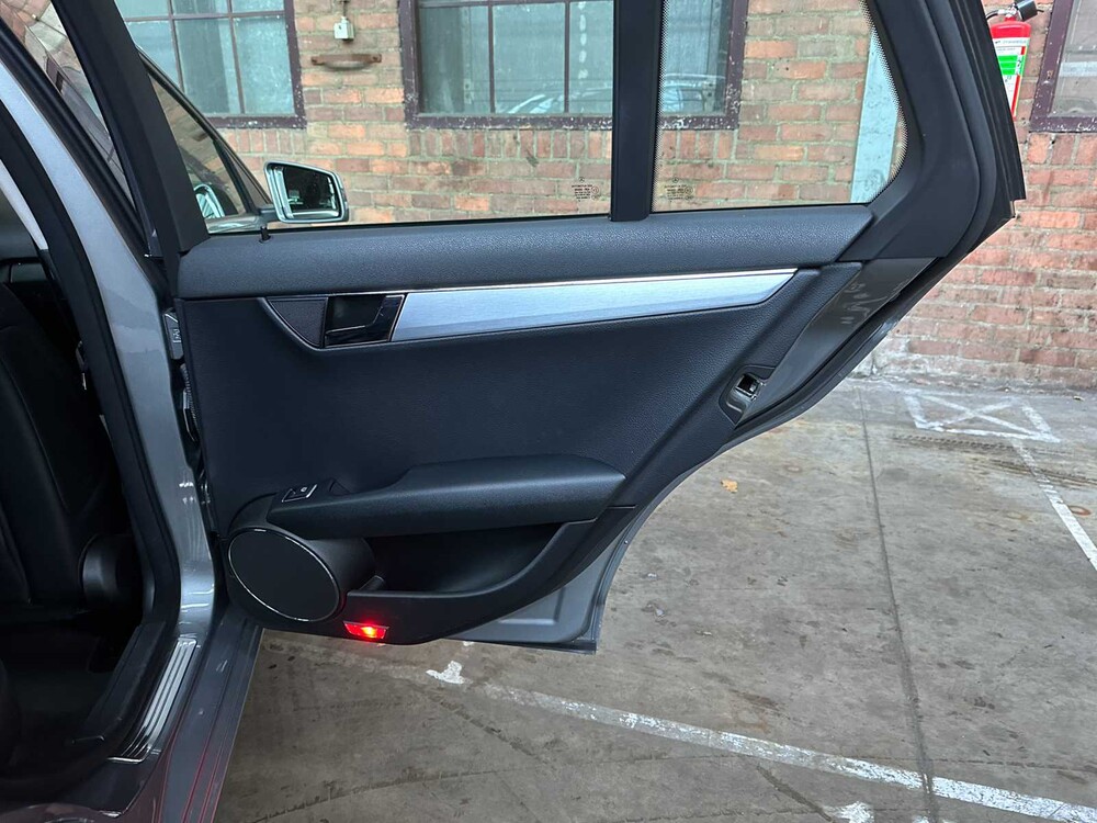 Mercedes-Benz C180 CDI BlueEFFICIENCY Business Class Avantgarde C-Klasse Kombi 120 PS 2010 (Original-NL), 70-NPB-5