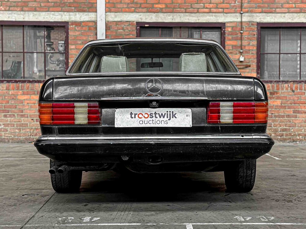 Mercedes-Benz 280 SEL 