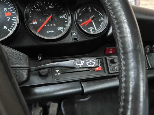 Porsche 911 Coupe 2.7 1974 -MANUAL-