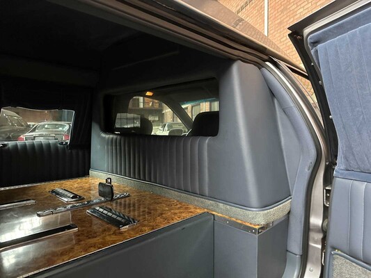 Cadillac Fleetwood Krystal Koach Funeral Car 5.7 V8 263pk 1995