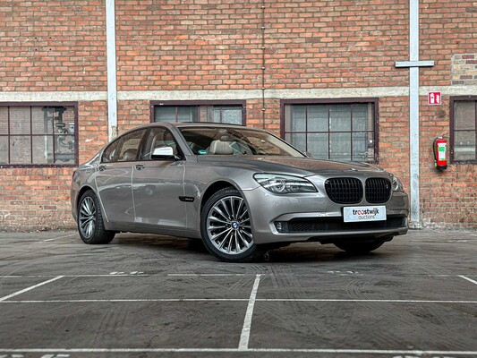 BMW 750i ActiveHybrid 4.4 V8 407pk 2010 7-serie, 02-PGJ-7 Youngtimer