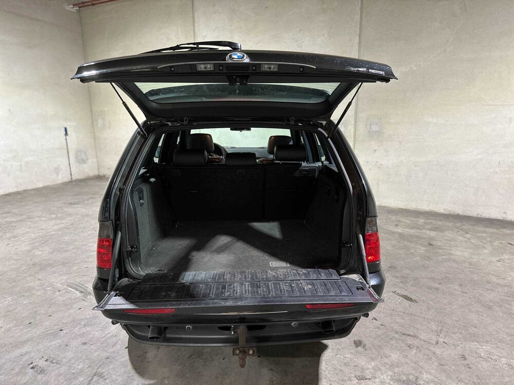 BMW X5 3.0i Executive 231pk 2002, 98-JX-JV Youngtimer