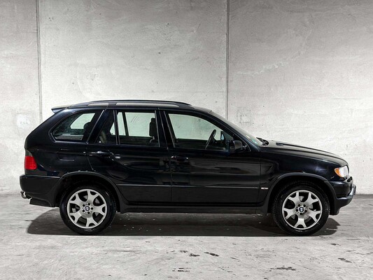 BMW X5 3.0i Executive 231pk 2002, 98-JX-JV Youngtimer