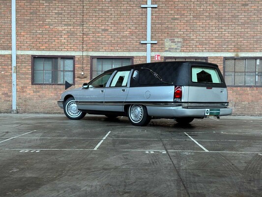 Buick Roadmaster Estate Wagon Begrafenisauto 5.7 1996, 92-HV-BB