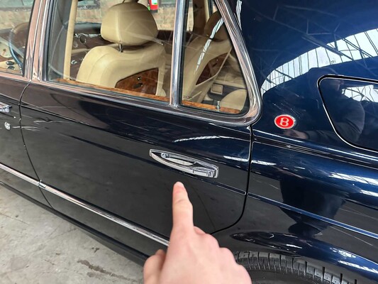 Bentley Arnage 6,8 V8 Red Label 405PS 2001 (Original-NL), 31-GN-KD