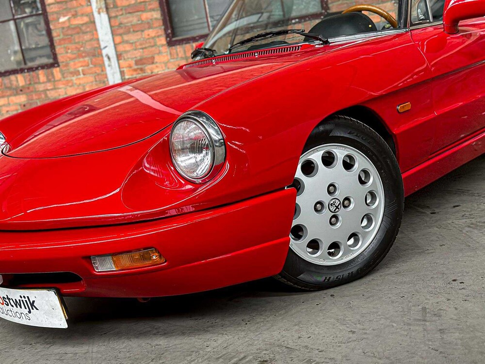 Alfa Romeo Spider 2.0 118 PS 1992, NJ-273-V Youngtimer