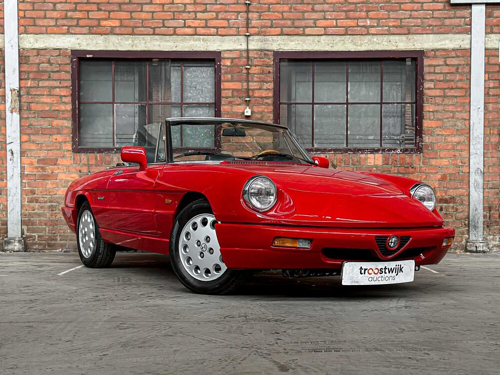 Alfa Romeo Spider 2.0 118 PS 1992, NJ-273-V Youngtimer