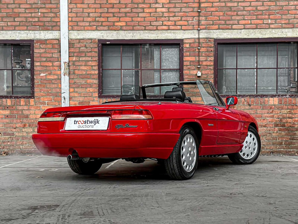 Alfa Romeo Spider 2.0 118 PS 1992, NJ-273-V Youngtimer