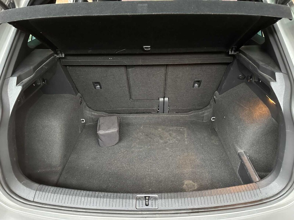 Volkswagen Tiguan 1.4 TSI ACT Highline 148pk 2018 (Origineel-NL), RR-501-H