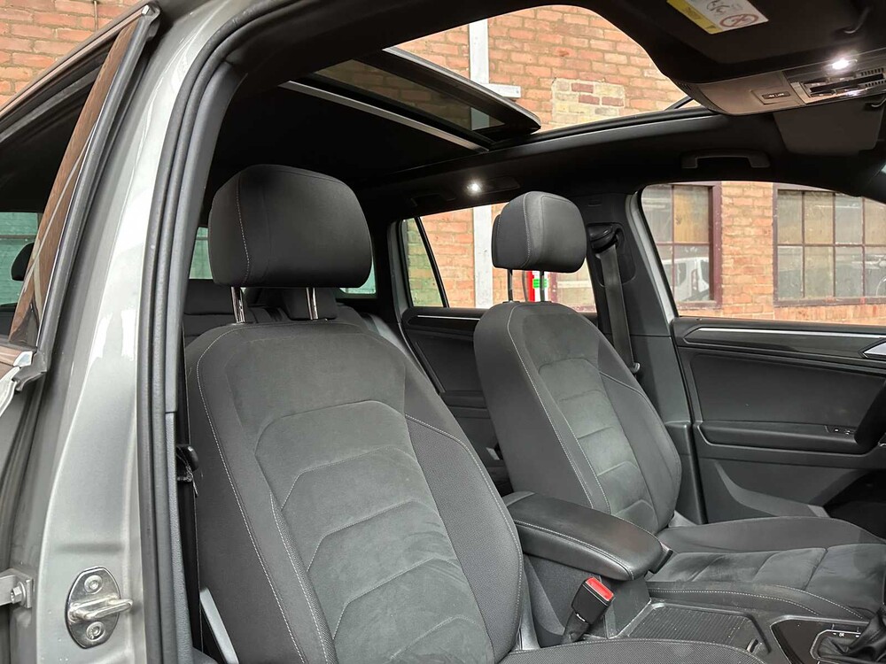 Volkswagen Tiguan 1.4 TSI ACT Highline 148pk 2018 (Origineel-NL), RR-501-H