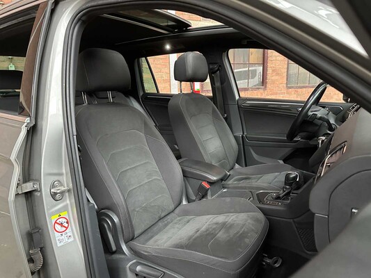 Volkswagen Tiguan 1.4 TSI ACT Highline 148pk 2018 (Origineel-NL), RR-501-H