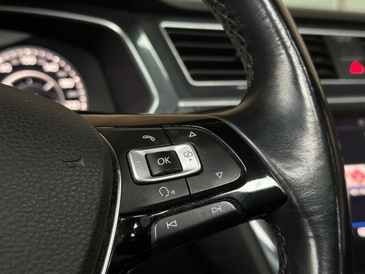 Volkswagen Tiguan 1.4 TSI ACT Highline 148pk 2018 (Origineel-NL), RR-501-H