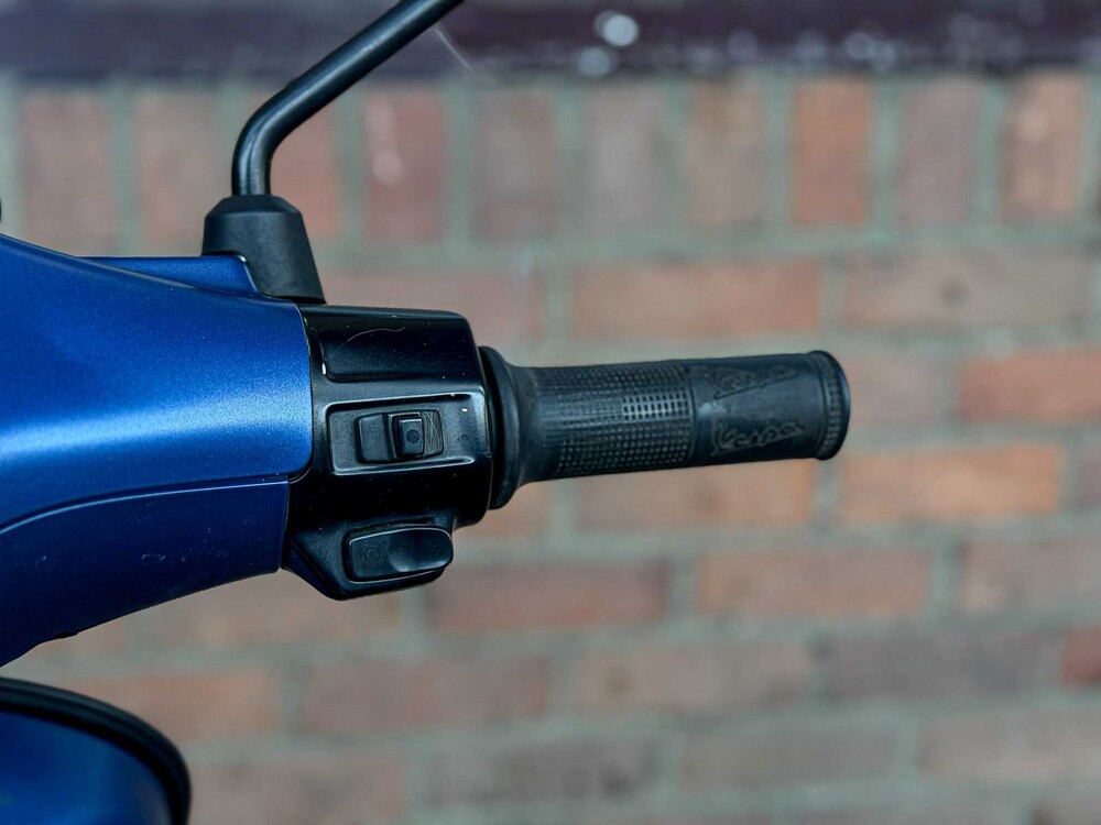 Piaggio Vespa Sprint 4T 2014, F-840-XR Scooter