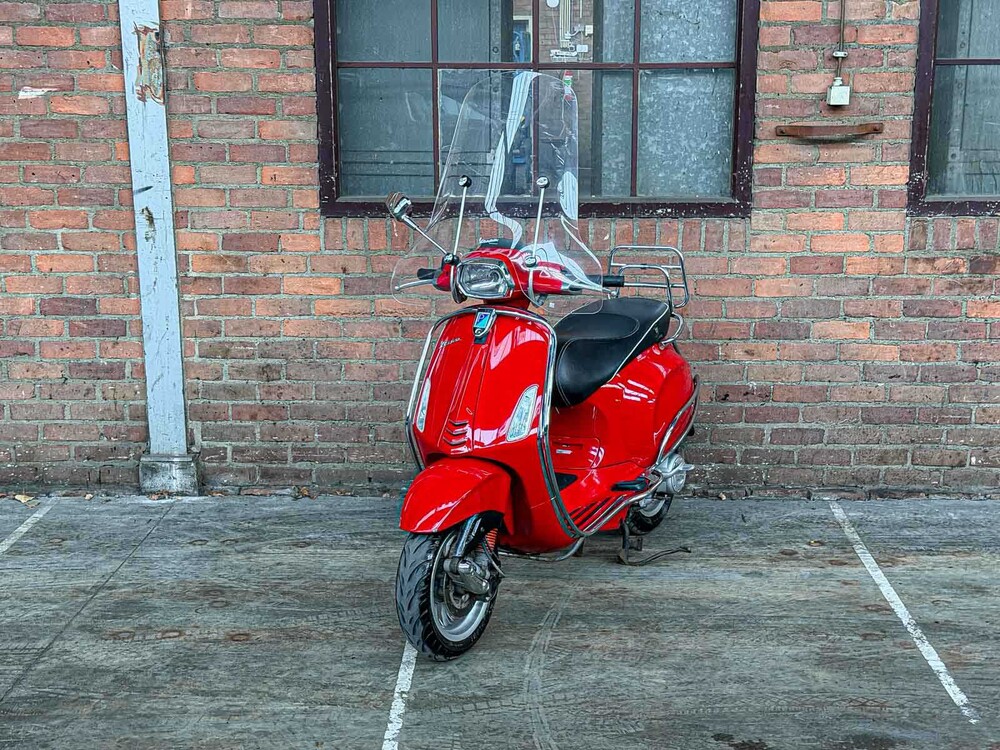 Piaggio Vespa Sprint 4T 2015, F-581-ZF Scooter