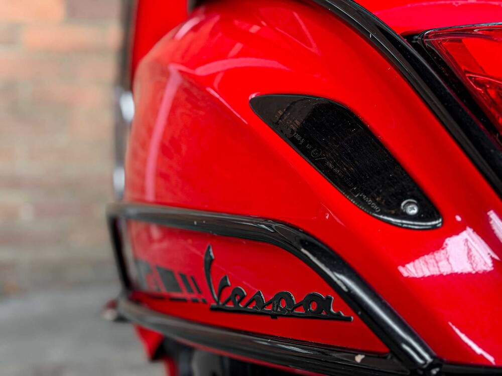 Piaggio Vespa Primavera 2021 Scooter, FJD-24-V