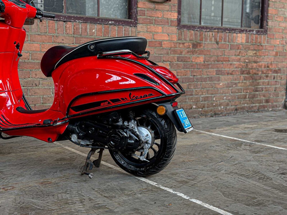 Piaggio Vespa Primavera 2021 Scooter, FJD-24-V