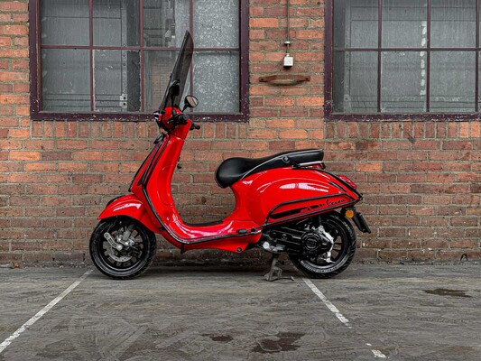 Piaggio Vespa Primavera 2021 Scooter, FJD-24-V