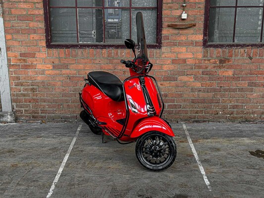 Piaggio Vespa Primavera 2021 Scooter, FJD-24-V