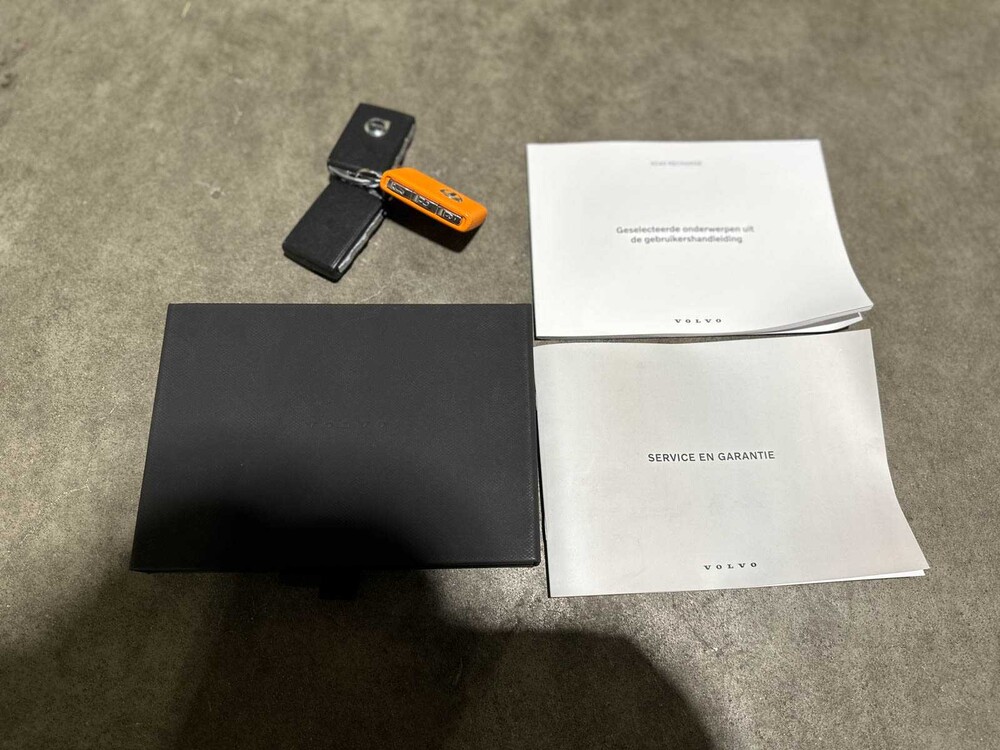 Volvo XC40 Recharge P8 AWD 408pk 2020 (Origineel-NL + 1e eigenaar), K-432-DP