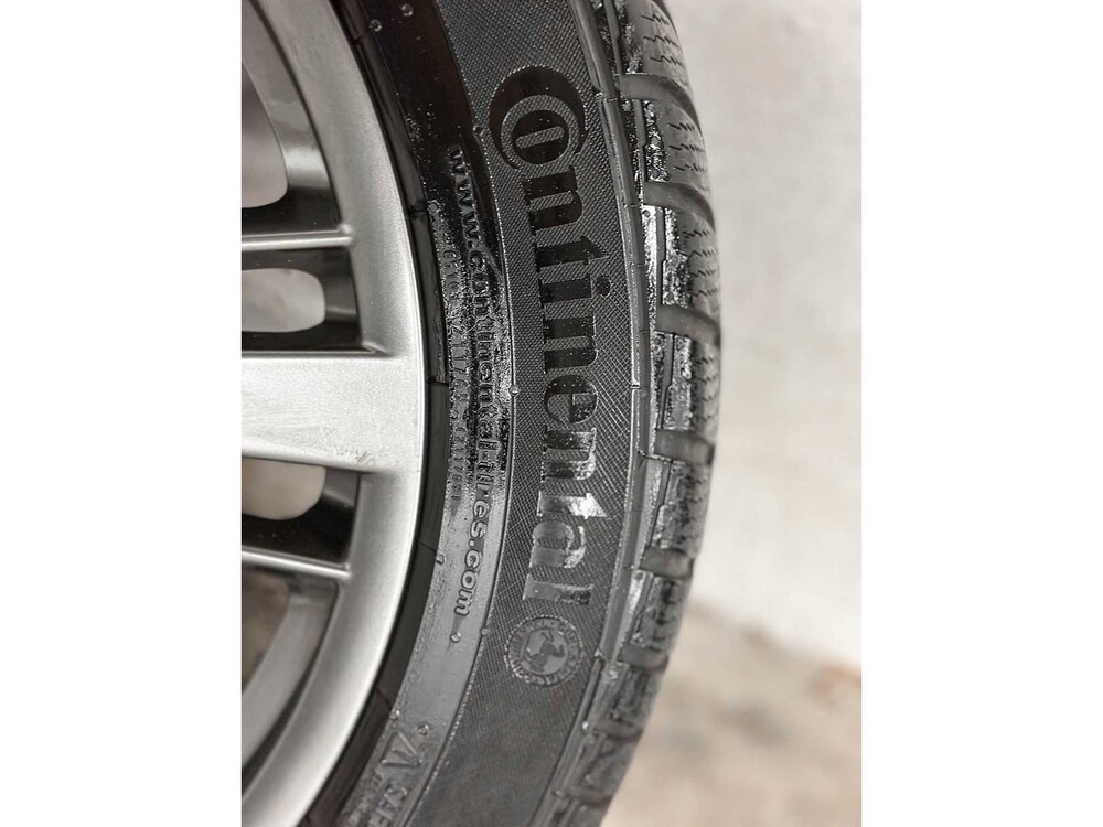 Porsche wielen set (Winterbanden) R19 Continental