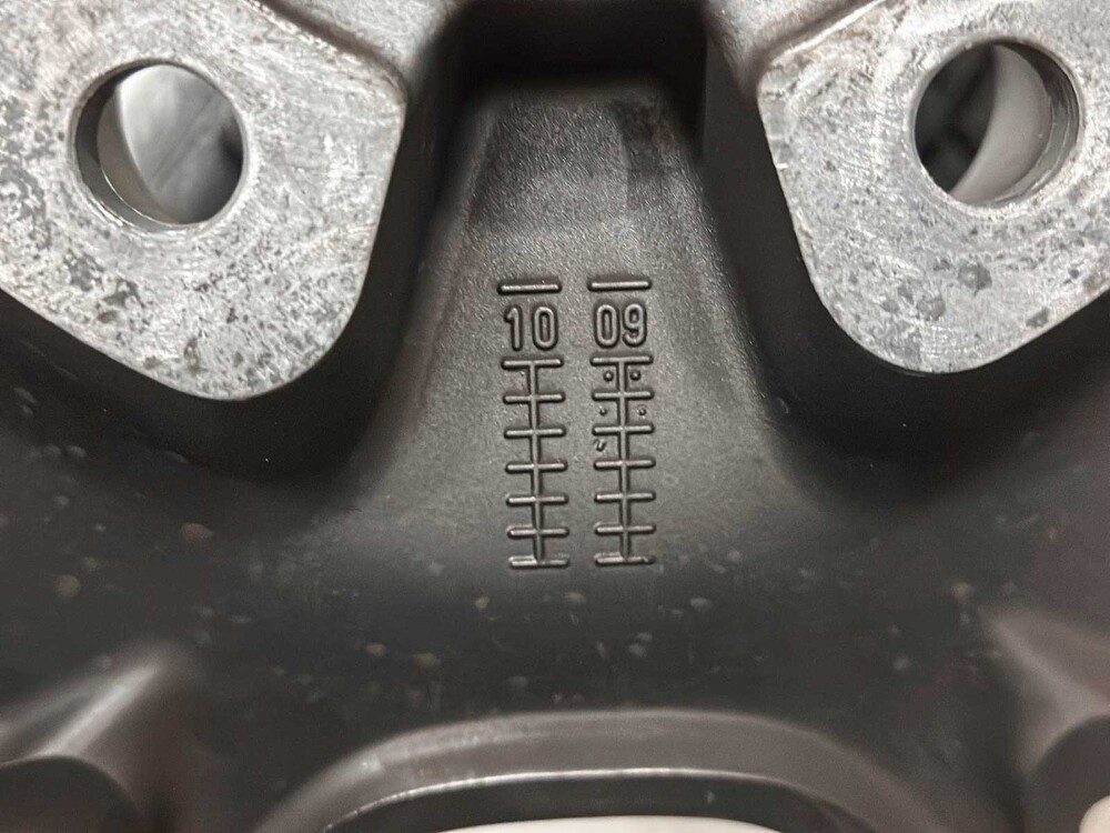 Porsche wielen set (Winterbanden) R19 Continental