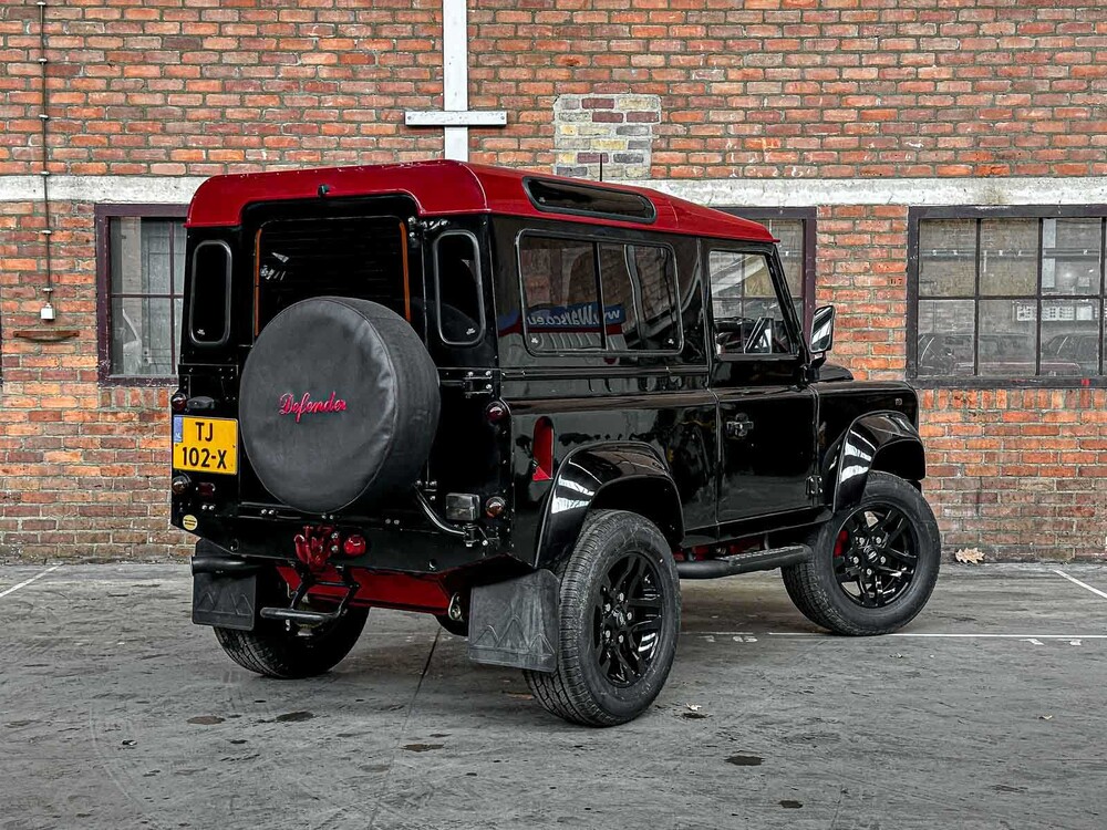 Land Rover Defender 90 V8 LS3-Motor 430pk 1996