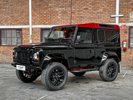 Land Rover Defender 90 V8 LS3-Motor 430pk 1996