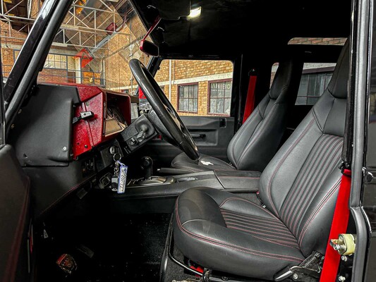 Land Rover Defender 90 V8 LS3-Motor 430pk 1996