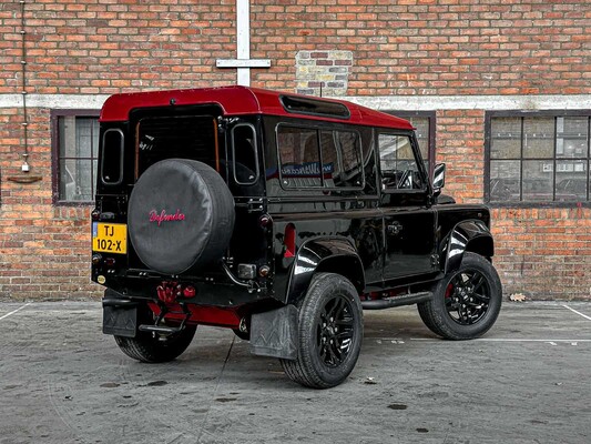 Land Rover Defender 90 V8 LS3-Motor 430pk 1996