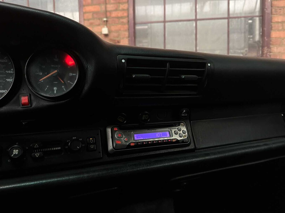 Porsche 911 964 Cabriolet 3.6 1993