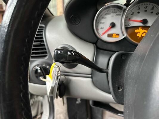 Porsche Boxster S 3.2 Tiptronic 248pk 2001, 62-XN-GK