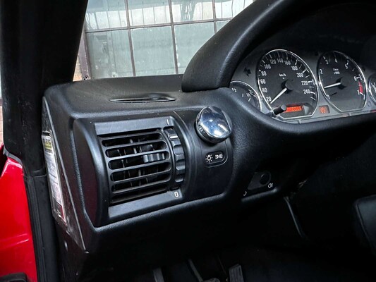 BMW Z3 Roadster 1.9 140pk 1999, 98-PT-GF