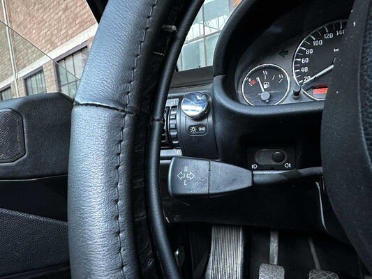 BMW Z3 Roadster 1.9 140pk 1999, 98-PT-GF