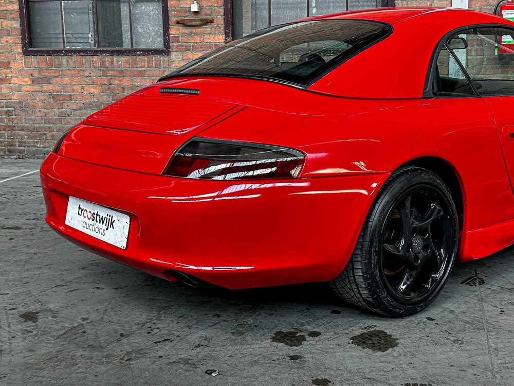 Porsche 911 Cabriolet Carrera 3.4 996 (Hardtop) 300pk 2001 Youngtimer