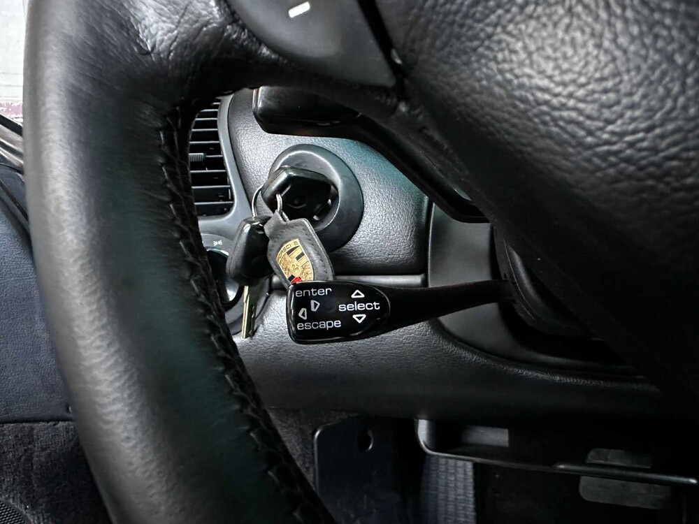 Porsche 911 Cabriolet Carrera 3.4 996 (Hardtop) 300pk 2001 Youngtimer