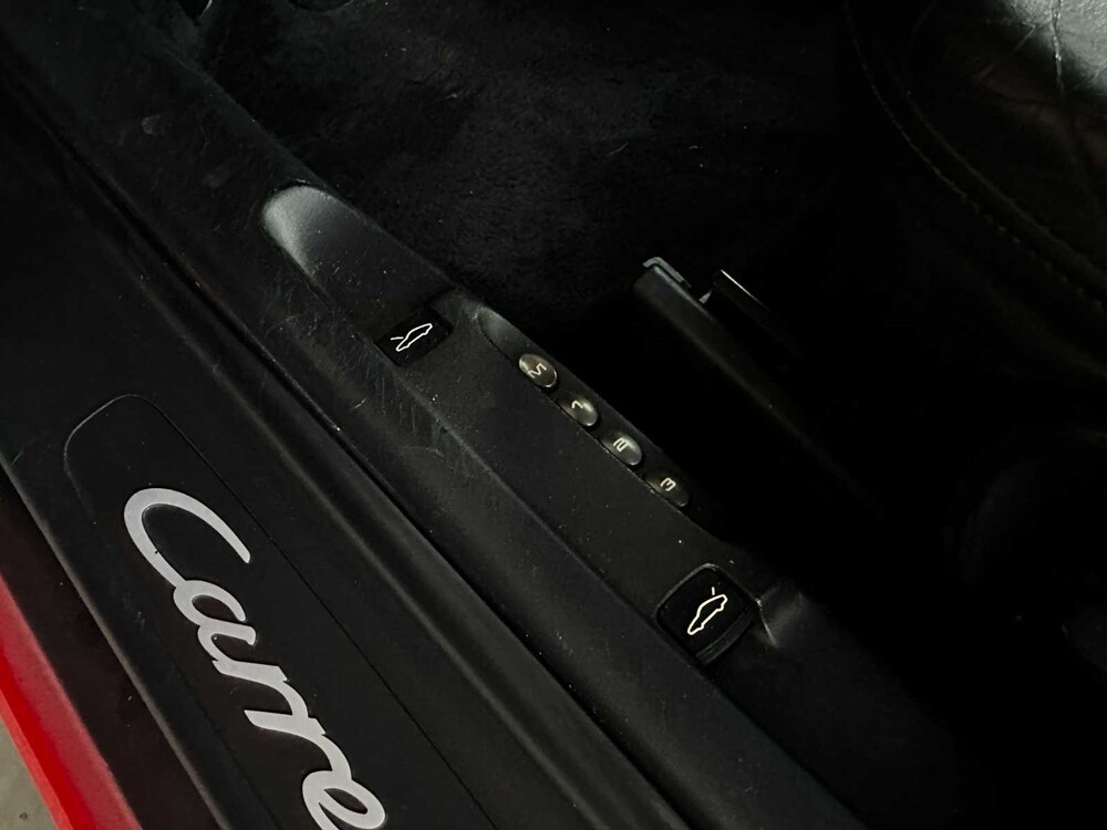 Porsche 911 Cabriolet Carrera 3.4 996 (Hardtop) 300pk 2001 Youngtimer