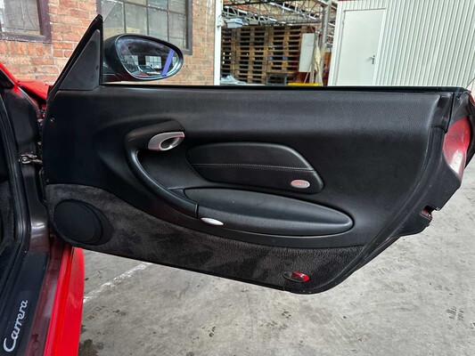 Porsche 911 Cabriolet Carrera 3.4 996 (Hardtop) 300pk 2001 Youngtimer