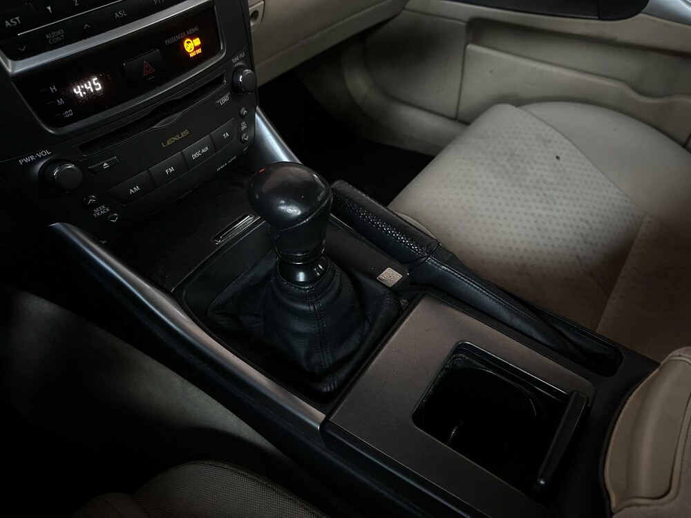 Lexus IS 250 Business 205pk 2006, 61-SP-LK