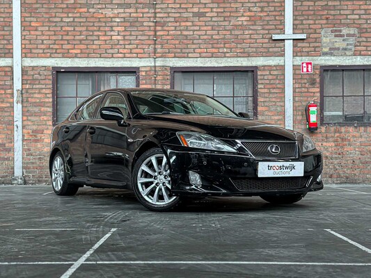 Lexus IS 250 Business 205pk 2006, 61-SP-LK