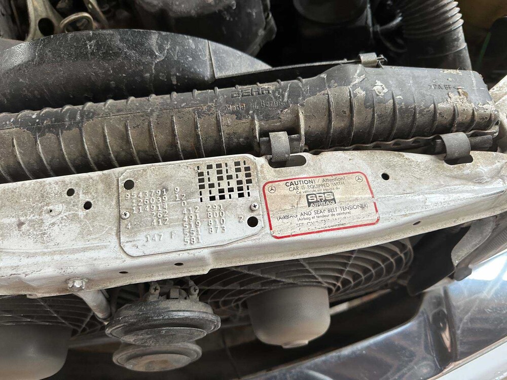 Mercedes-Benz 560 SEL Sedan 4-Deurs 5.6 V8 SOHC 16v 1990 