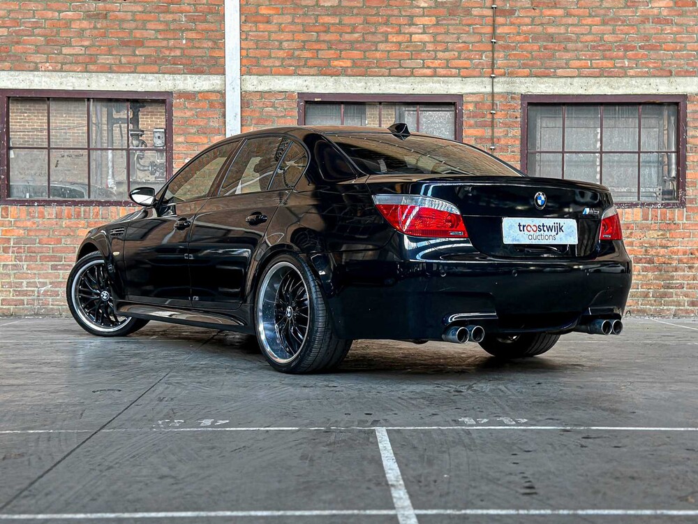 BMW M5 V10 500pk 2006