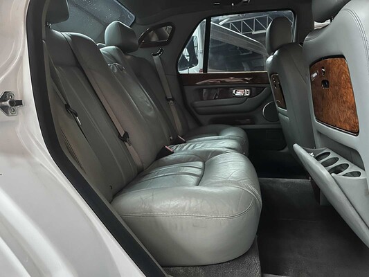 Bentley Arnage 6.8 V8 2004