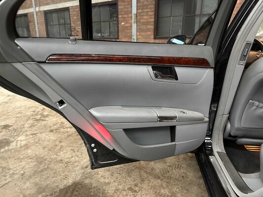 Mercedes-Benz S350 Prestige 3.5 V6 272pk 2005 S-Klasse, 21-SX-ZG Youngtimer