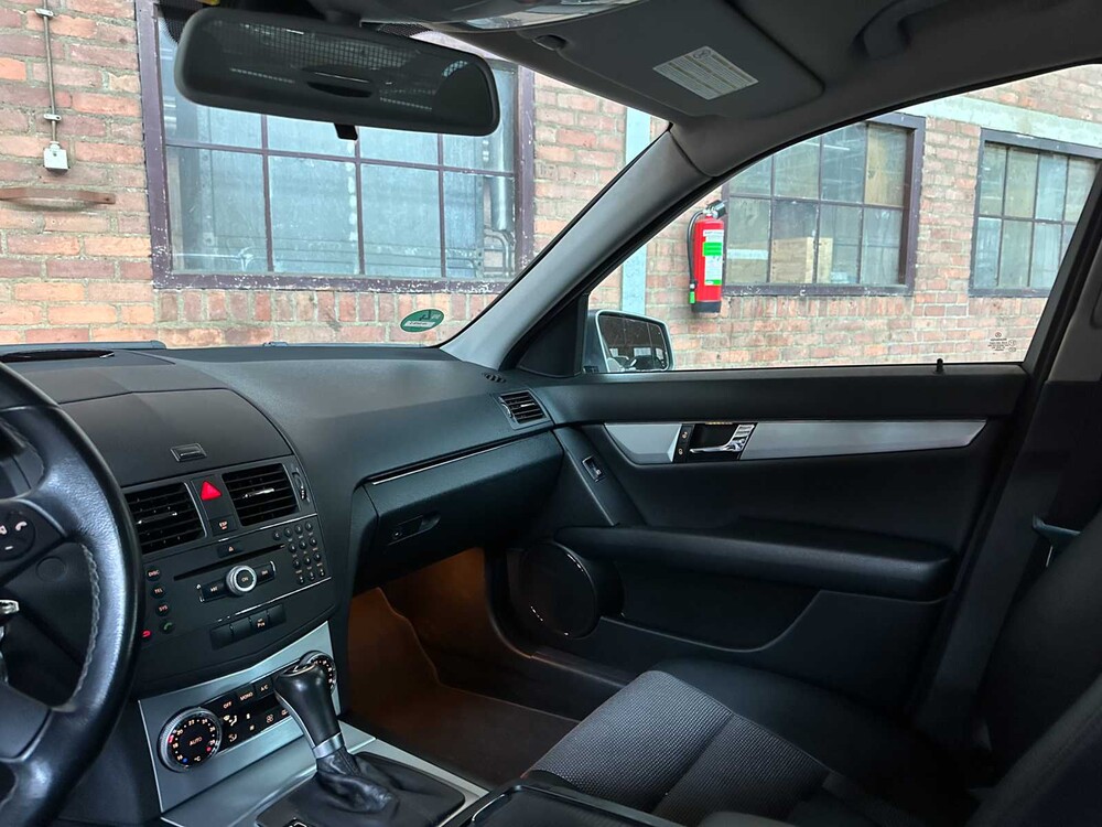 Mercedes-Benz C180 CDI BlueEFFICIENCY Business Class Avantgarde C-klasse Estate 120pk 2010 (Origineel-NL), 70-NPB-5