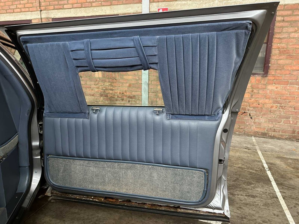 Cadillac Fleetwood Krystal Koach Funeral Car 5.7 V8 263pk 1995